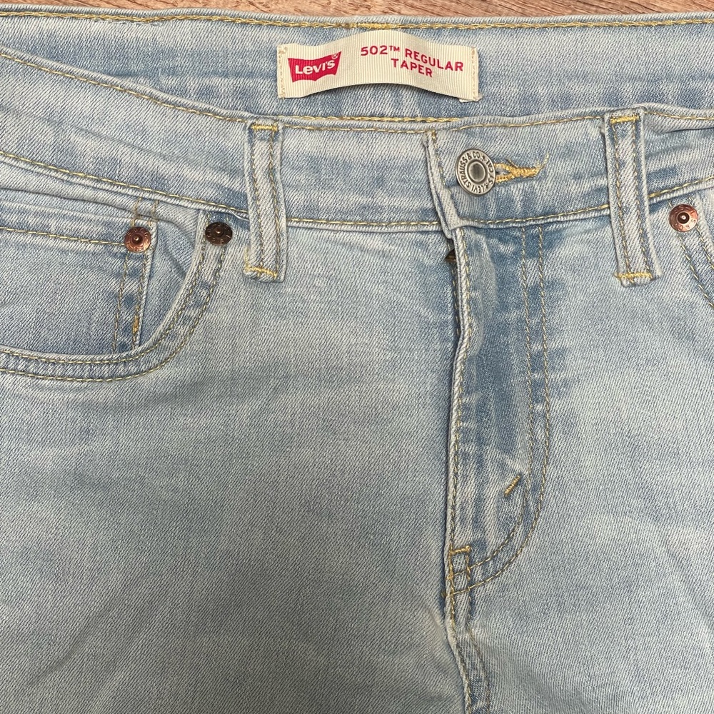 Men’s loose jeans